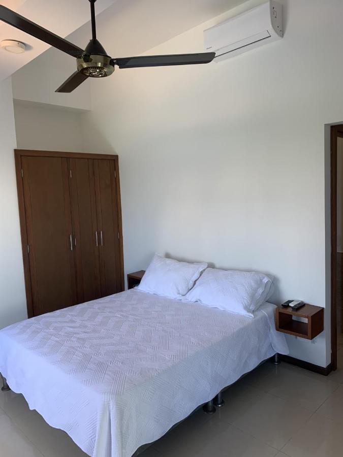 Apartamento Mirador Del Laguito Cartagena ภายนอก รูปภาพ